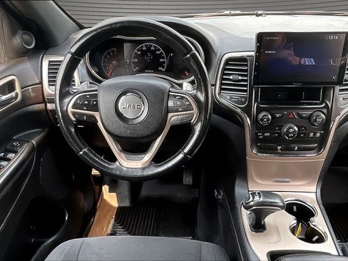 Used 2014 Jeep Grand Cherokee Laredo AWD/4WD image 8