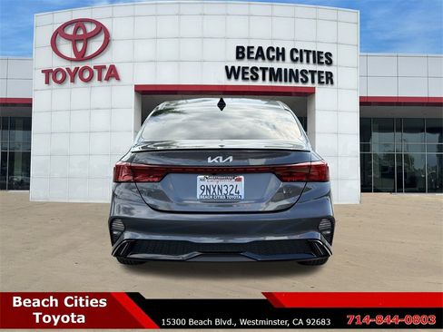 Used 2024 Kia Forte GT-Line w/ GT-Line Premium Package image 10