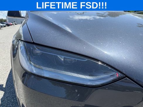 Used 2024 Tesla Model X Plaid AWD/4WD image 4