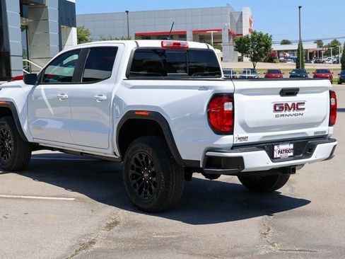 New 2026 GMC Canyon Elevation w/ Convenience Package image 3