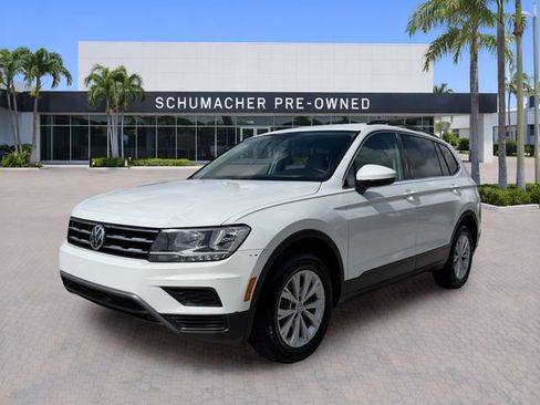 Used 2019 Volkswagen Tiguan SE FWD image 3