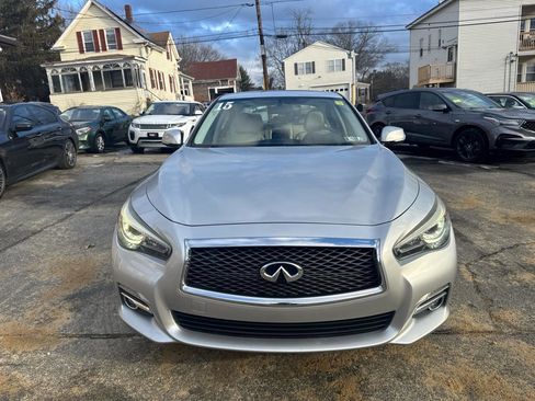 Used 2015 INFINITI Q50 2.0t w/ Moonroof Package image 3