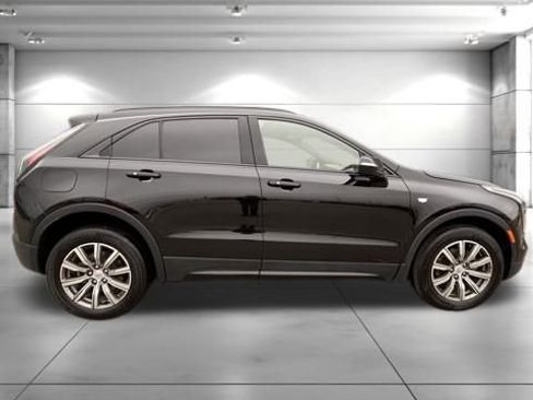 Used 2023 Cadillac XT4 Sport image 8