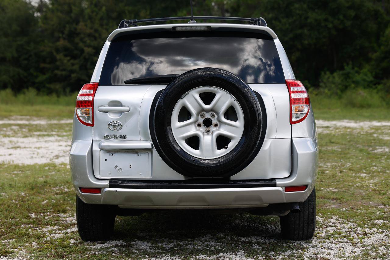 Used 2011 Toyota RAV4 2WD w/ Base L4 Extra Value Pkg image 7