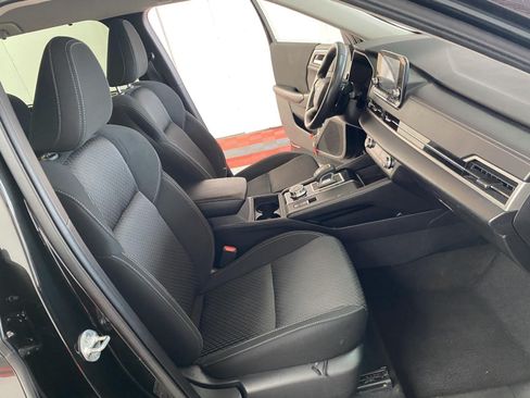 Used 2022 Mitsubishi Outlander ES AWD/4WD image 9