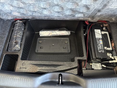 Used 2023 Dodge Charger R/T w/ Blacktop Package image 16