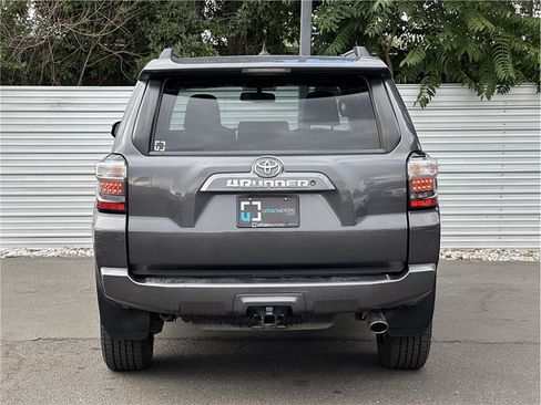 Used 2019 Toyota 4Runner SR5 Premium AWD/4WD image 11