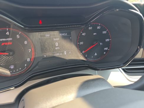 Used 2026 Chevrolet Trax RS FWD image 21