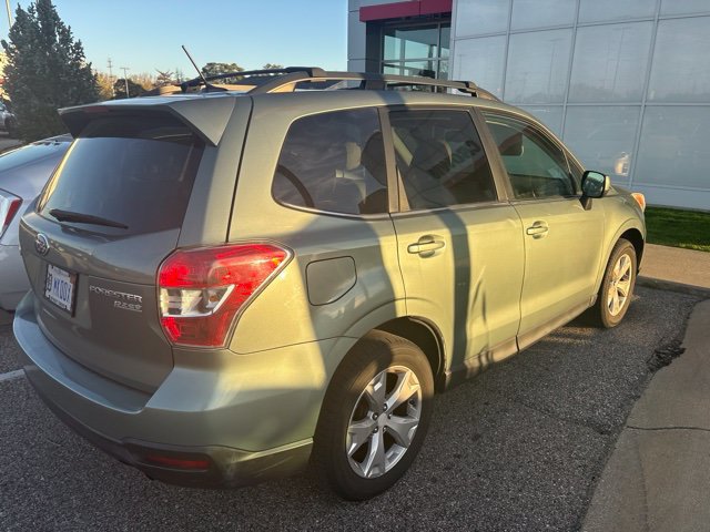 Used 2014 Subaru Forester 2.5i Limited w/ Popular Package #1 AWD/4WD image 9
