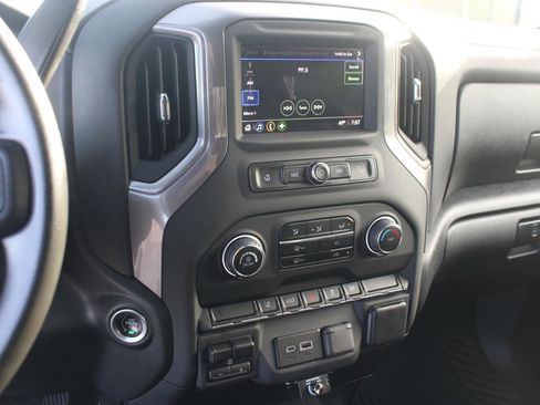 Used 2024 Chevrolet Silverado 2500 Custom w/ Custom Convenience Package AWD/4WD image 22