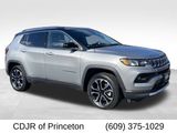 Used 2022 Jeep Compass Limited image 1