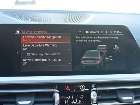 Used 2020 BMW 330i xDrive 330i xDrive Sedan 4D w/ Premium Package image 25