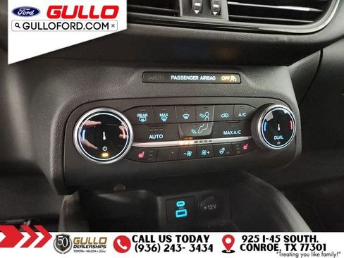 Used 2023 Ford Escape ST-Line Select image 26