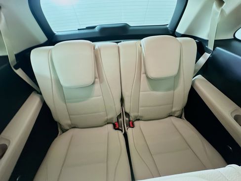 Used 2026 Mercedes-Benz GLS 450 GLS 450 image 37