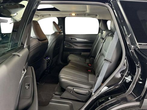 Used 2025 INFINITI QX60 Luxe image 14
