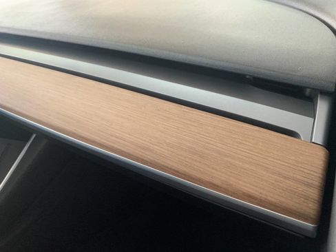 Used 2019 Tesla Model 3 Long Range image 21