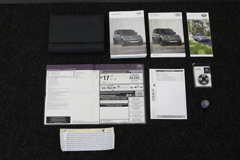Used 2025 Land Rover Defender 110 AWD/4WD image 17