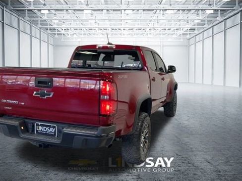 Used 2020 Chevrolet Colorado ZR2 image 9