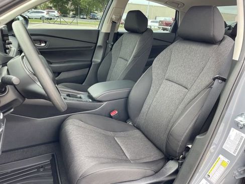 Used 2025 Honda Accord SE image 24