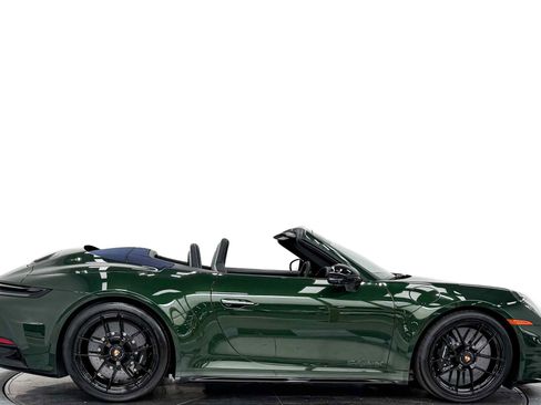 Used 2026 Porsche 911 GTS image 2