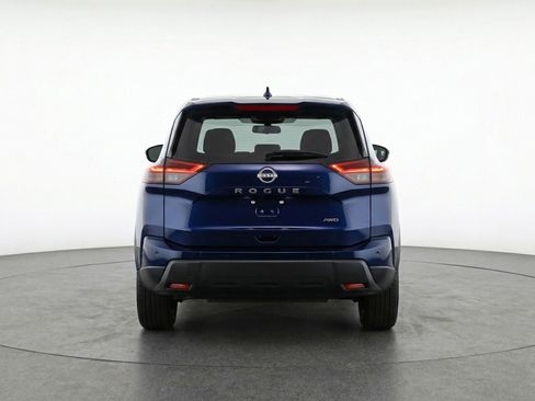 Used 2025 Nissan Rogue SV FWD image 7