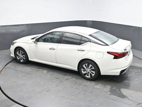 Used 2021 Nissan Altima 2.5 S FWD image 32