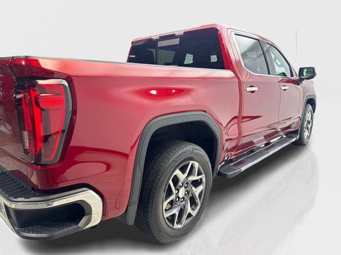 Used 2024 GMC Sierra 1500 SLT w/ SLT Premium Plus Package RWD image 13