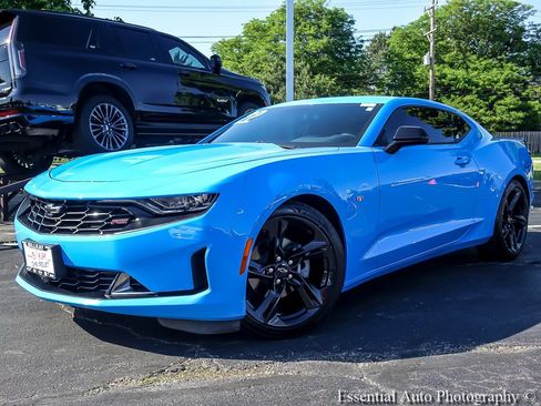 Certified 2022 Chevrolet Camaro LT w/ RS Package RWD image 2