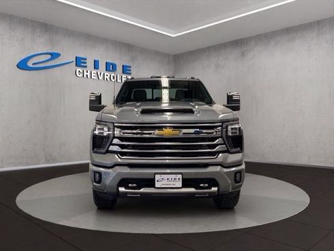 New 2026 Chevrolet Silverado 3500 High Country AWD/4WD image 2