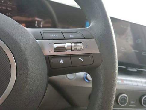 New 2026 Hyundai Kona SE AWD/4WD image 22