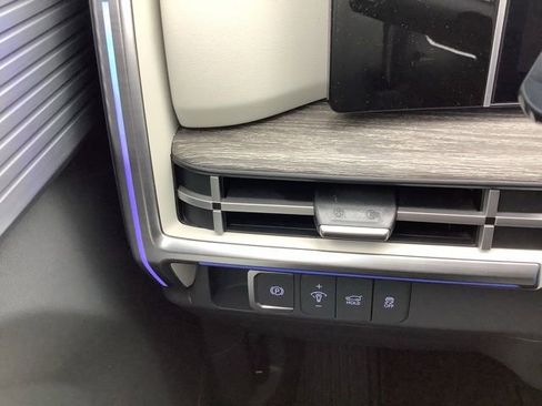 New 2026 Hyundai Santa Fe Limited AWD/4WD image 19