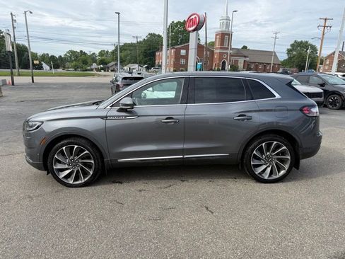 Used 2022 Lincoln Nautilus Reserve w/ Equipment Group 202A AWD/4WD image 5