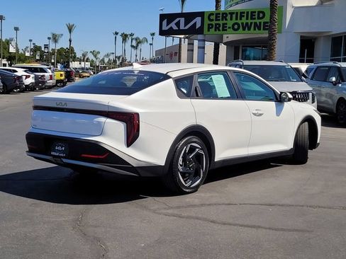 Certified 2025 Kia K4 EX FWD image 6