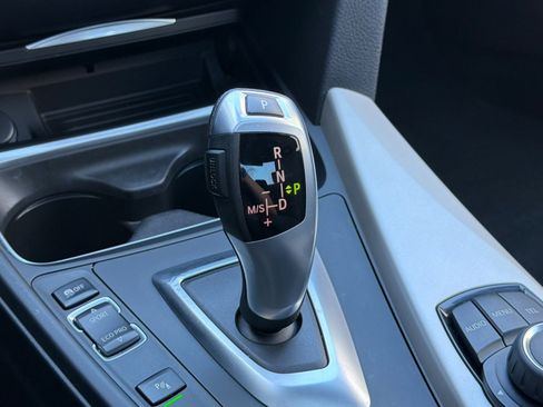 Used 2015 BMW 320i Sedan image 26