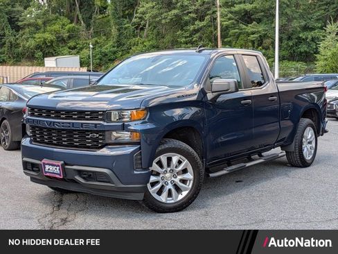 Used 2020 Chevrolet Silverado 1500 Custom w/ Custom Value Package AWD/4WD image 1