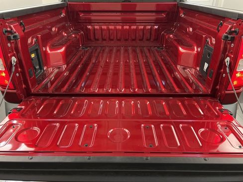 New 2025 Ford Maverick XLT w/ XLT Luxury Package image 30