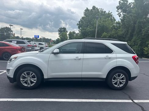 Used 2016 Chevrolet Equinox LT w/ Convenience Package FWD image 2
