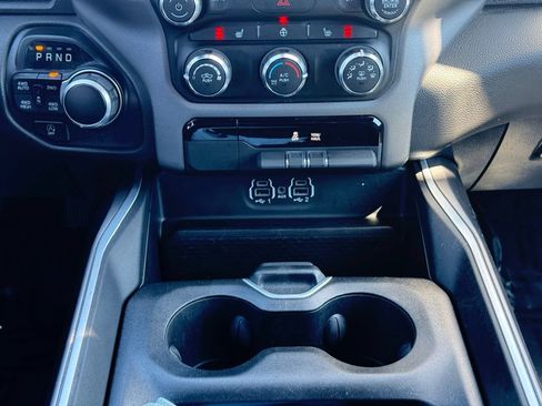Used 2023 RAM 1500 Big Horn AWD/4WD image 25