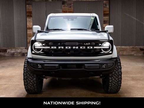 Used 2026 Ford Bronco Outer Banks AWD/4WD image 4