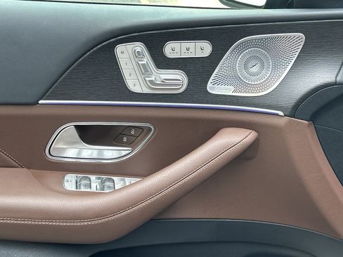 Certified 2024 Mercedes-Benz GLS 450 4MATIC image 19