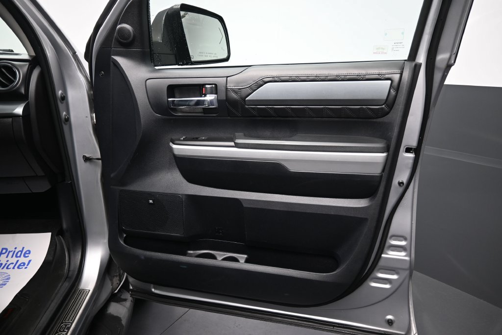 Used 2014 Toyota Tundra Platinum AWD/4WD image 17