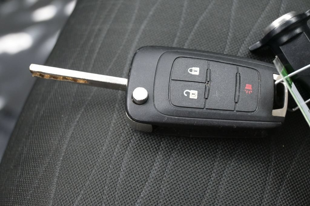 Used 2016 Buick Encore FWD image 34