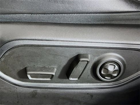 Used 2022 Jeep Grand Cherokee Limited 4xe image 20