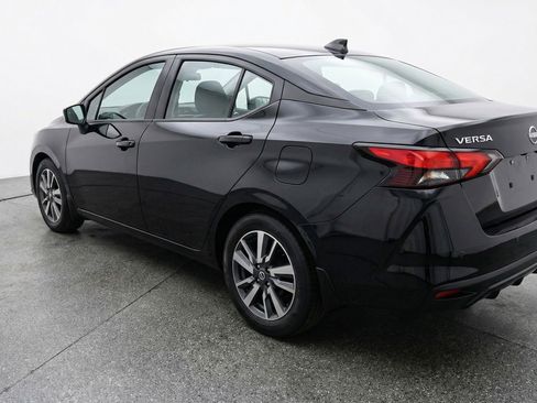 Used 2025 Nissan Versa SV FWD image 6