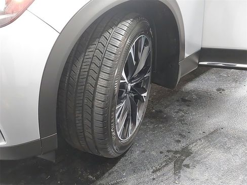 Used 2024 MAZDA CX-90 Plug-In Hybrid w/ Premium Pkg image 37