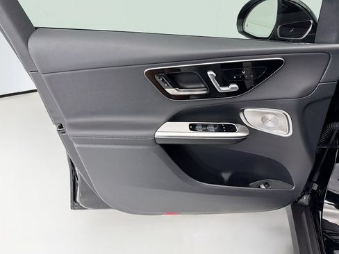 Certified 2026 Mercedes-Benz GLC 300 4MATIC image 23
