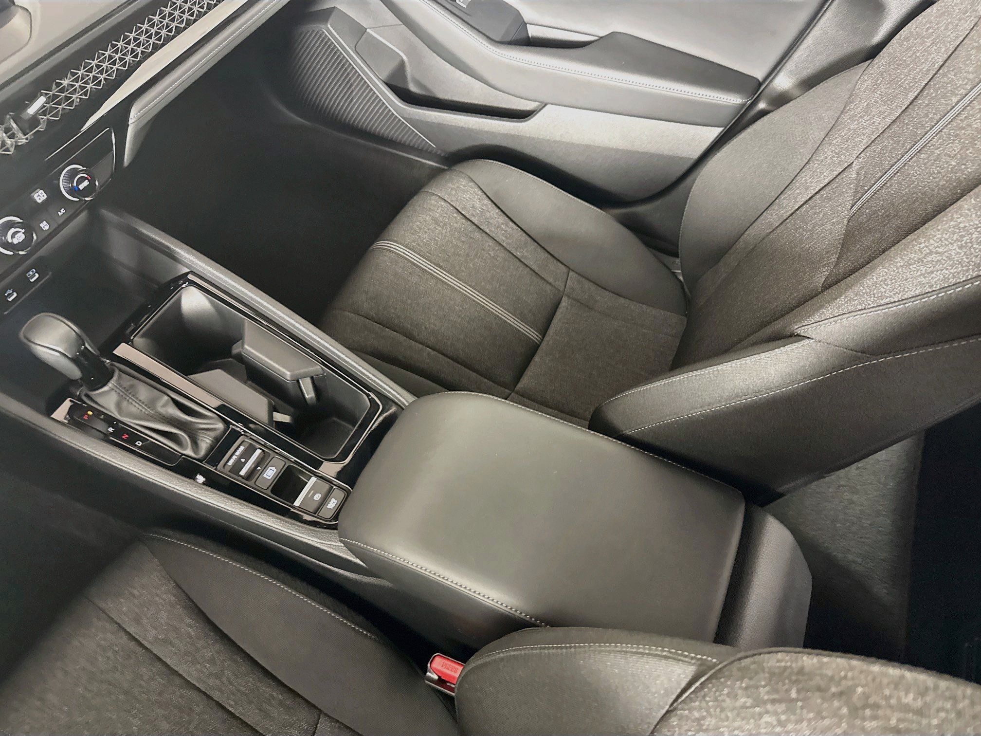 Certified 2024 Honda Accord Sport image 27