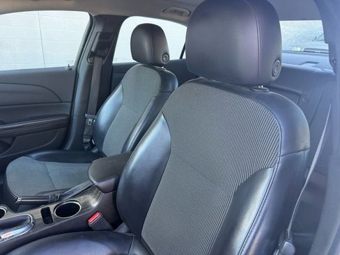 Used 2016 Chevrolet Malibu LT image 19