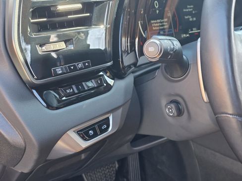 Certified 2025 Lexus RX 350 Premium w/ Accessory Package (Z1) image 11