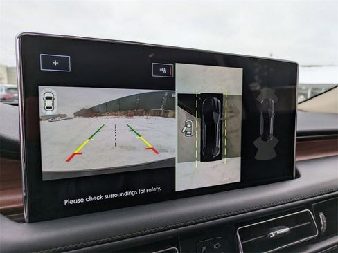 Certified 2022 Lincoln Nautilus Reserve w/ Equipment Group 201A image 24